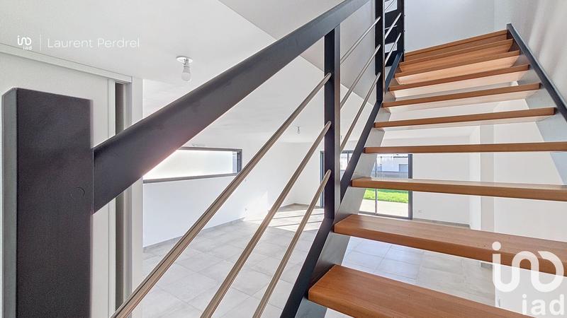 Maison - 117 m² - 6 pièces