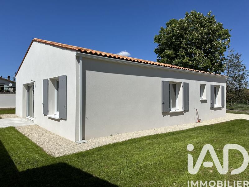 Maison - 99 m² - 4 pièces