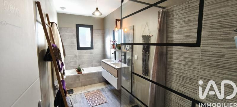 Maison - 94 m² - 4 pièces