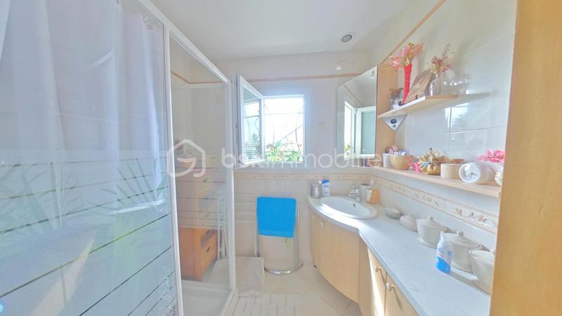 Pavillon - 91 m² - 5 pièces