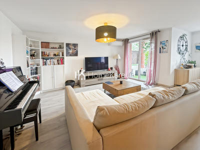 Appartement - 80 m² - 4 pièces