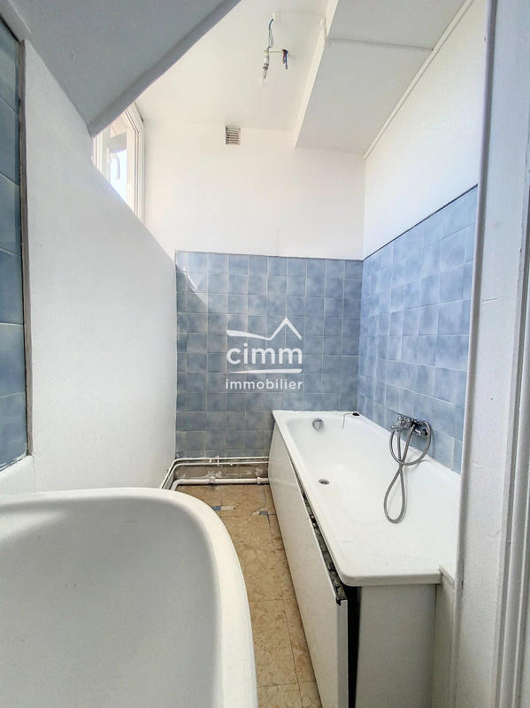 Maison - 83 m² - 5 pièces