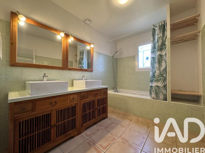 Maison - 134 m² - 5 pièces