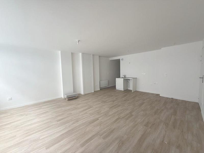 Studio - 37 m² - 1 pièce