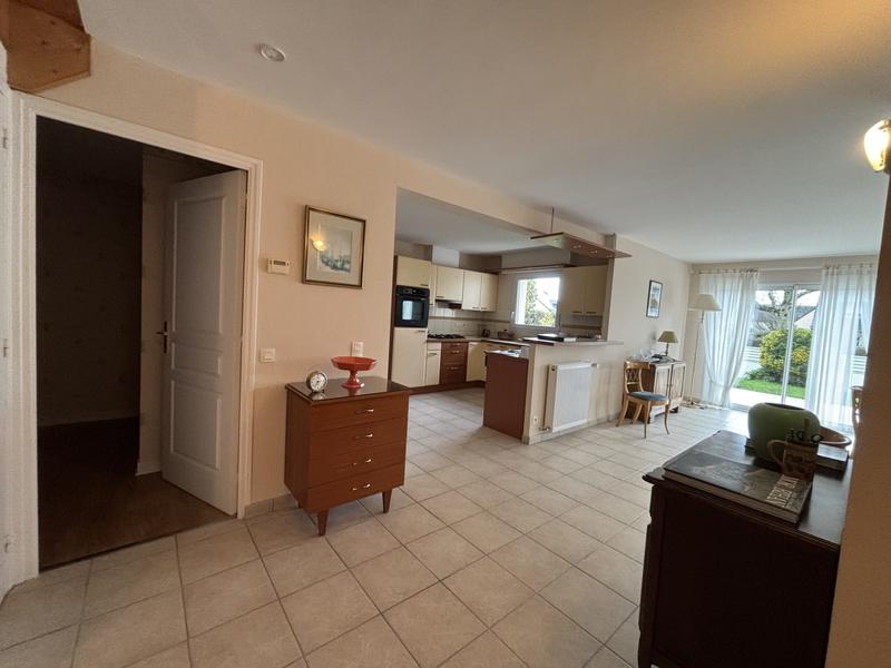 Maison - 84 m² - 4 pièces