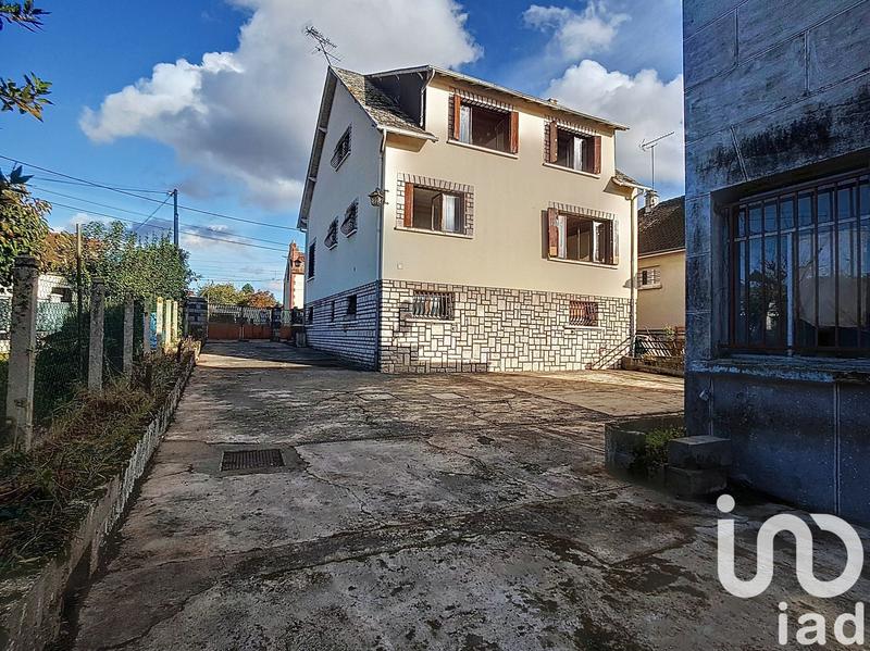 Maison - 143 m² - 6 pièces