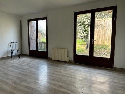 Maison de village - 80 m² - 5 pièces