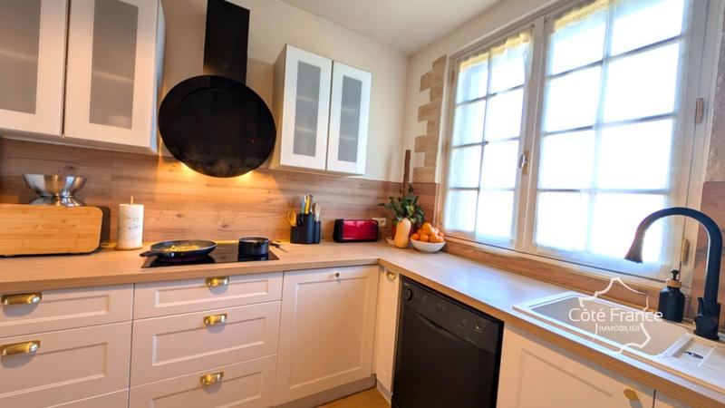 Maison de village - 130 m² - 6 pièces