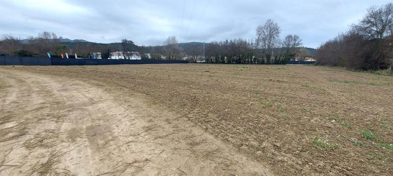 Terrain - 6 000 m²