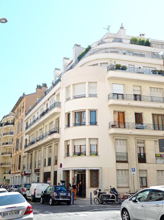 Appartement - 55 m² - 2 pièces