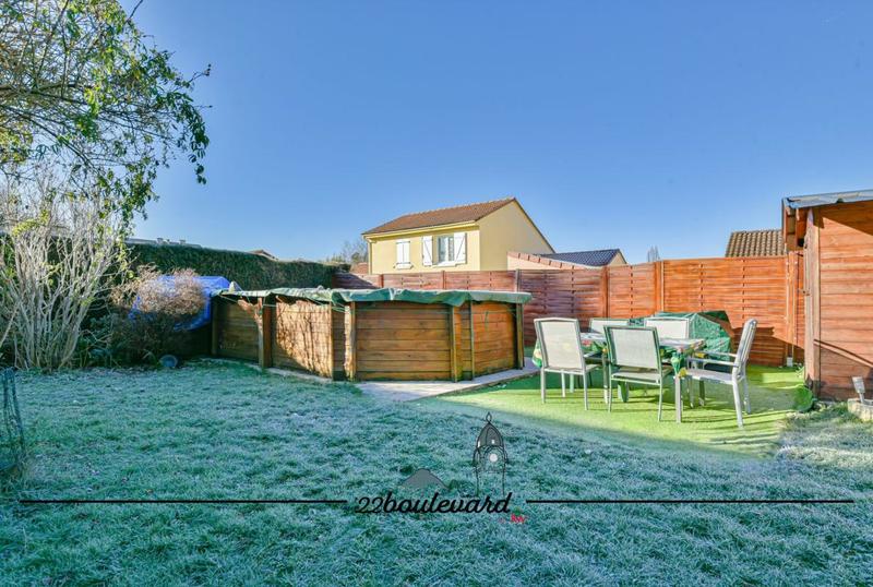 Maison - 96 m² - 4 pièces