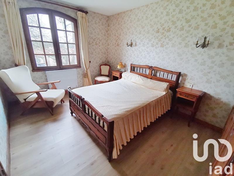 Maison - 137 m² - 5 pièces