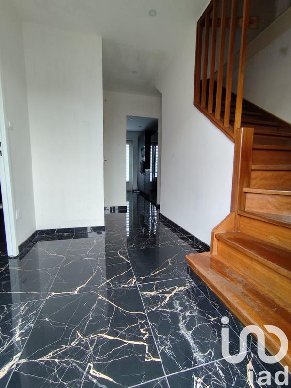 Maison - 83 m² - 4 pièces