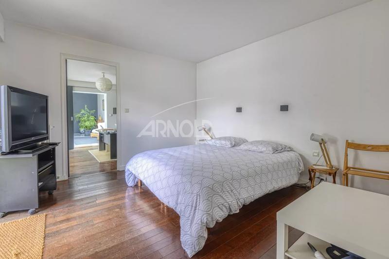 Maison - 204 m² - 8 pièces