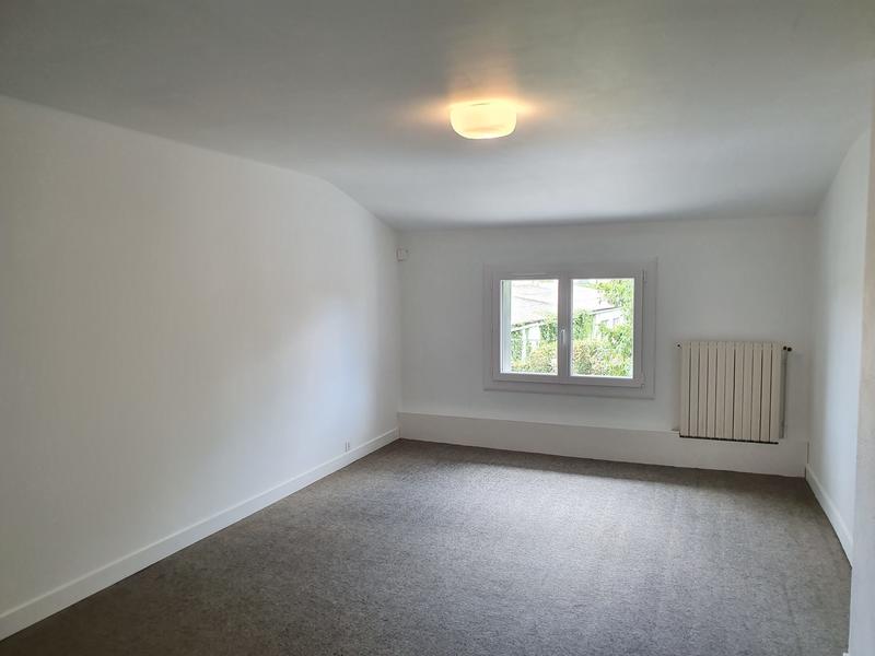 Maison - 180 m² - 10 pièces