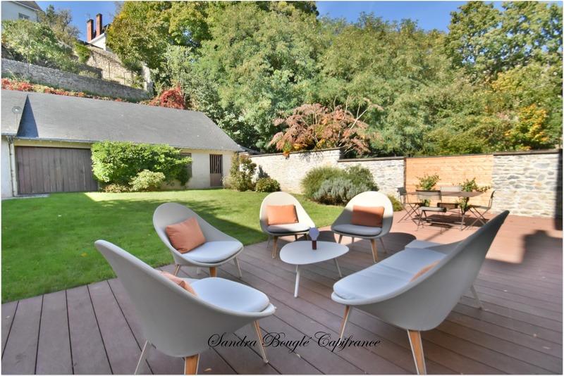 Maison de ville - 239 m² - 8 pièces