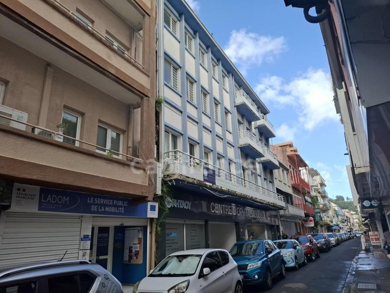 Bureau - 310 m² - 13 pièces