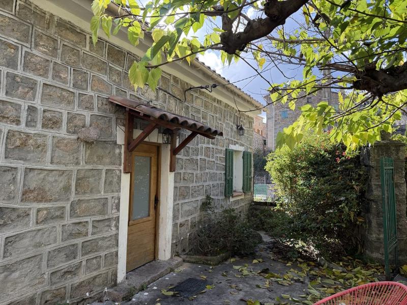 Maison de village - 128 m² - 4 pièces