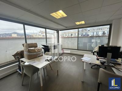 Bureau - 225 m²