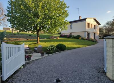 Maison - 140 m² - 6 pièces