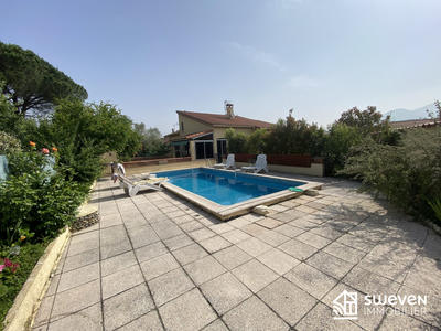 Villa - 117 m² - 5 pièces