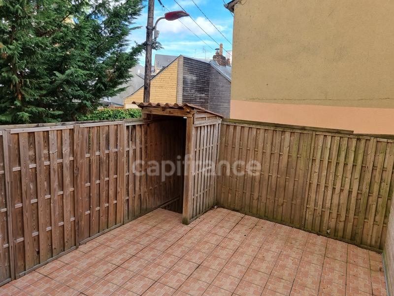 Maison - 210 m² - 8 pièces