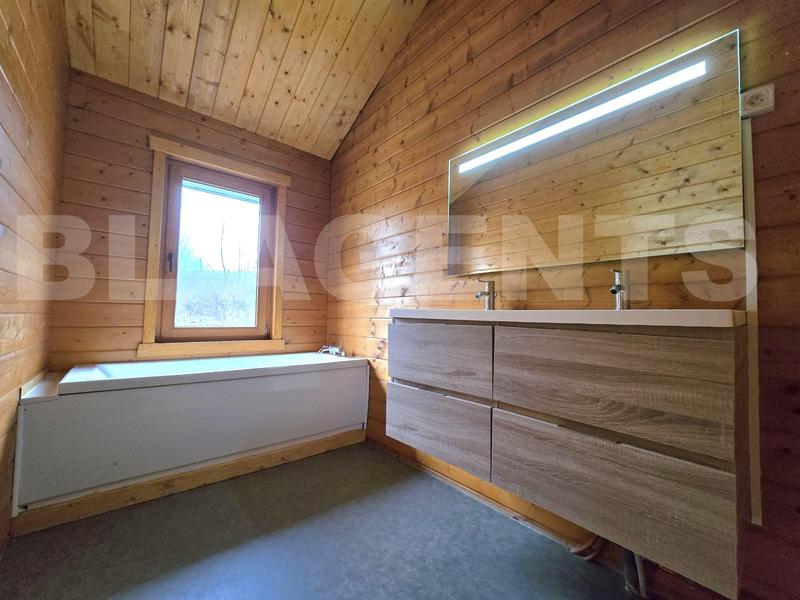 Maison - 155 m² - 6 pièces