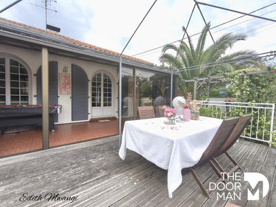 Maison - 160 m² - 6 pièces