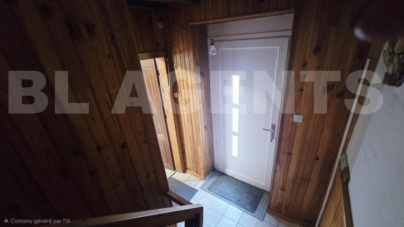 Maison - 260 m² - 10 pièces