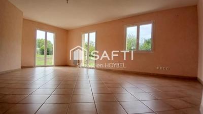 Maison - 98 m² - 4 pièces