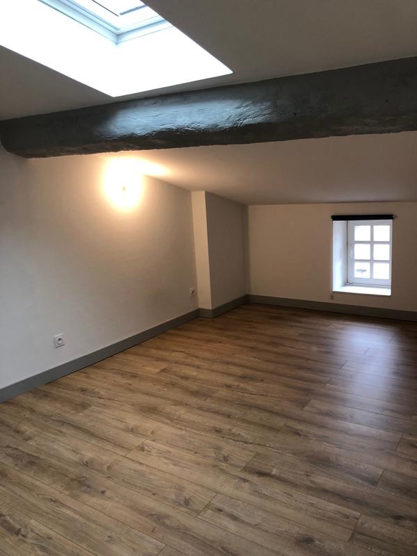 Duplex - 104 m² - 4 pièces