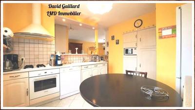 Maison - 123 m² - 6 pièces