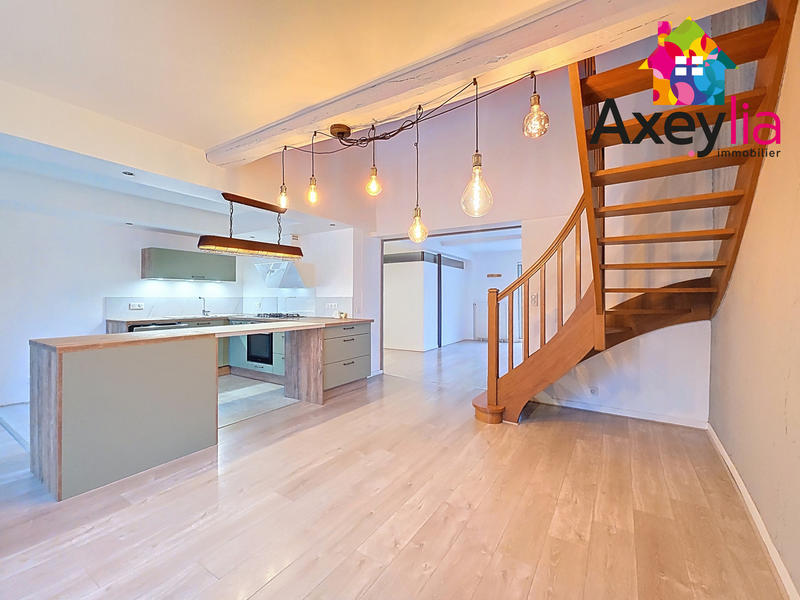 Appartement - 137 m² - 3 pièces