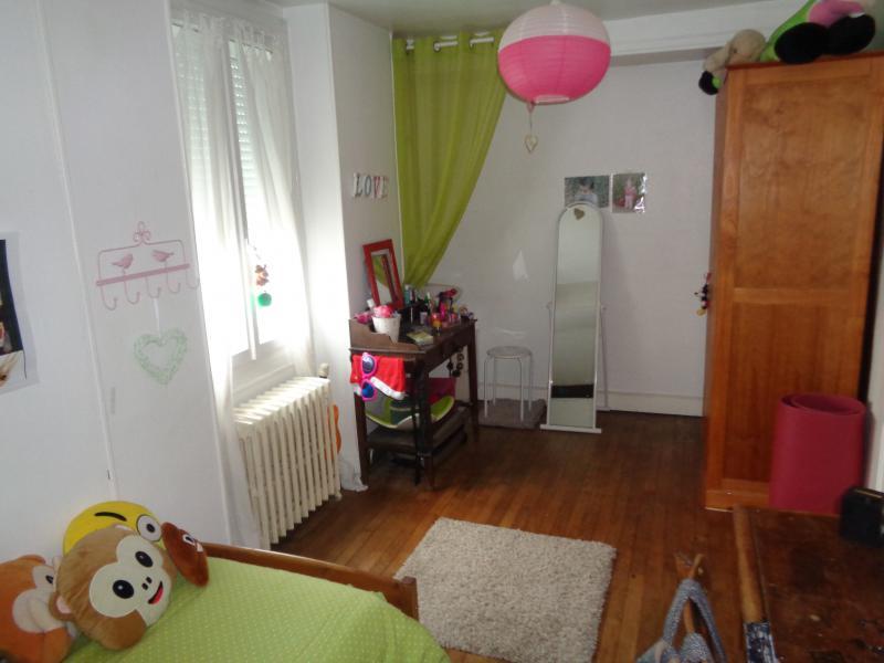 Maison - 130 m² - 7 pièces