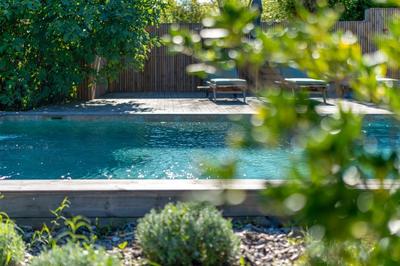 Mas - 300 m² - 8 pièces