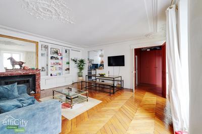 Appartement - 67 m² - 2 pièces