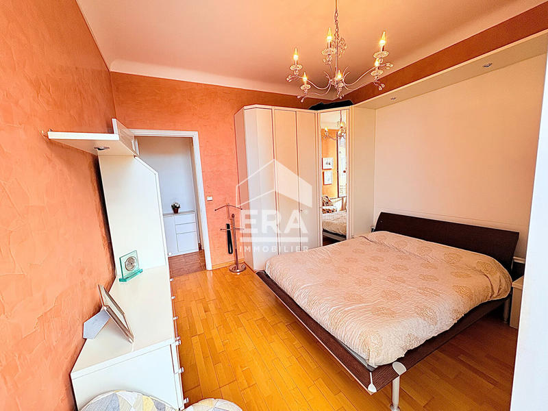 Villa - 180 m² - 7 pièces