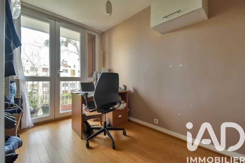 Appartement - 97 m² - 6 pièces