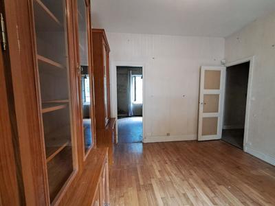 Appartement - 119 m² - 7 pièces