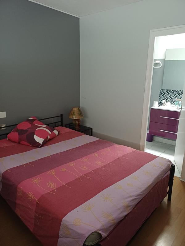 Maison - 207 m² - 9 pièces