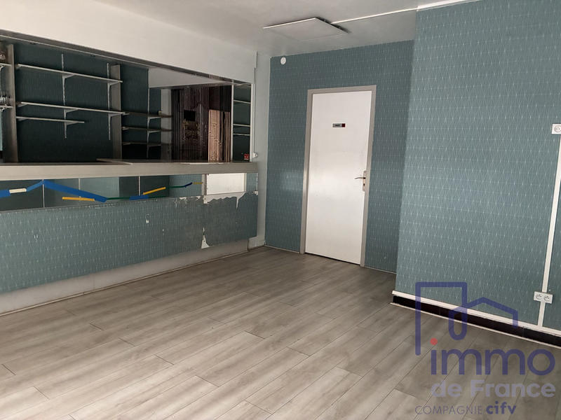 Local commercial - 67 m²