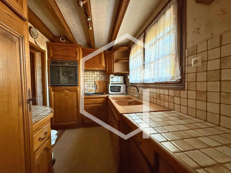 Maison - 100 m² - 5 pièces