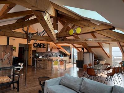 Appartement - 183 m² - 3 pièces