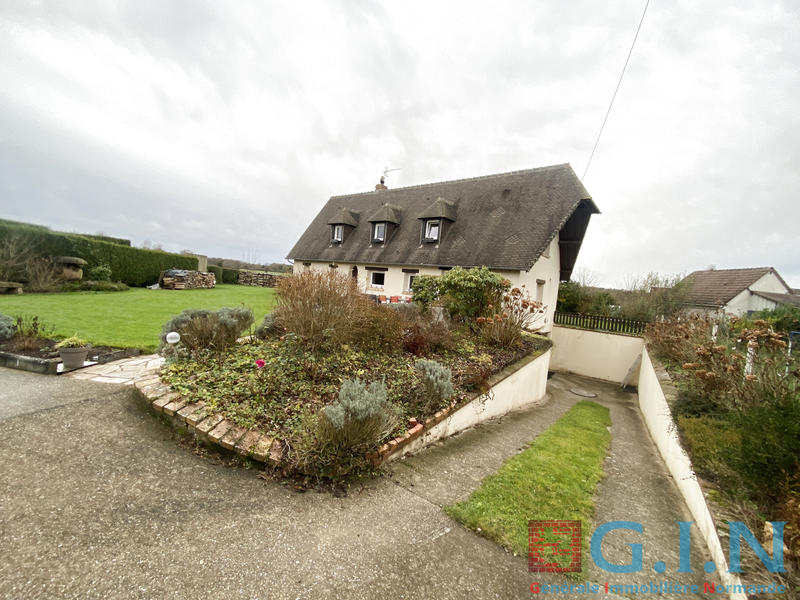 Maison - 159 m² - 6 pièces