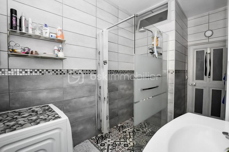 Maison de maîtres - 184 m² - 7 pièces