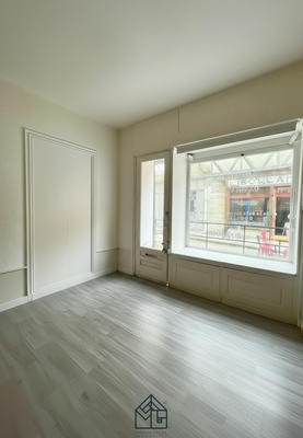 Local commercial - 18 m²