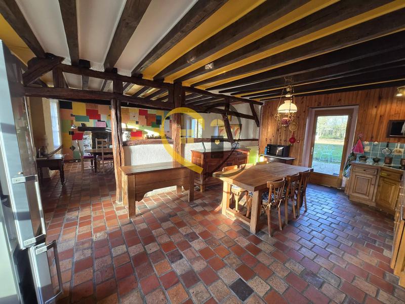 Maison - 180 m² - 5 pièces