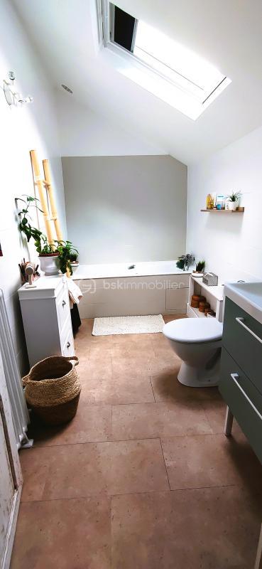 Maison - 104 m² - 5 pièces