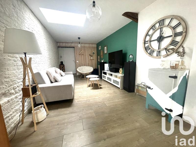 Maison - 248 m² - 10 pièces