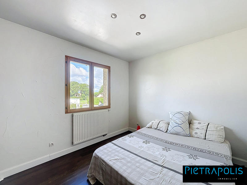 Maison - 191 m² - 7 pièces